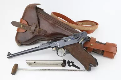Excellent 1917 DWM Artillery Luger Rig - Matching Stock & Magazine