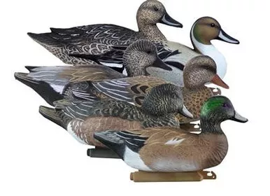 Higdon Outdoors Battleship Puddle Pack Decoys: 2 Pintails, 2 Gadwalls, 2 Wigeons