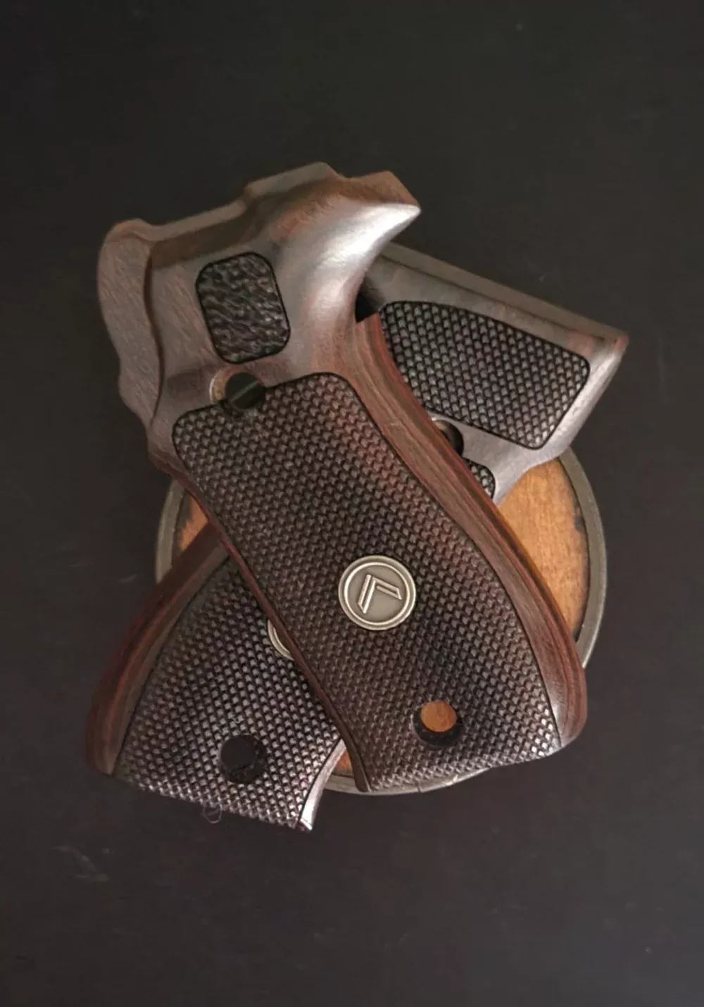 Sig Sauer 226D Hogue with Legion Design and Legion or SIG Medallions • All Wood Species •Pau Ferro Shown