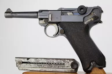 SOLD - 1917 DWM Luger (7656q - 26086)
