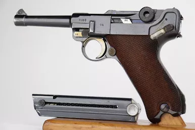 SOLD - 1937 Mauser Luger - Matching Magazine (7896r - 26579)