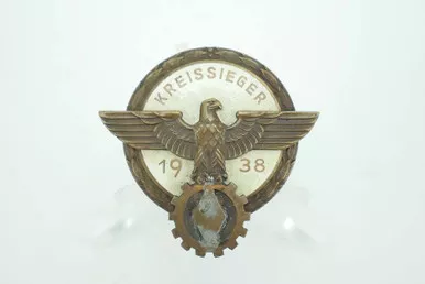 SOLD - 1938 Hitler Youth Kreissieger Badge