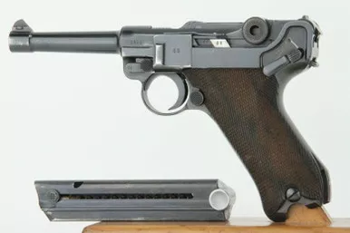 SOLD - 1939 Police Eagle/L Mauser Banner Luger - Matching Magazine