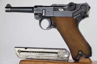SOLD - 1940 Mauser Luger (1708b - 27204)