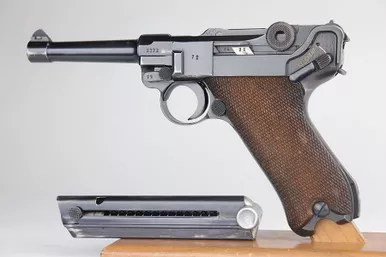 SOLD - 1940 Mauser Luger - Matching Magazine (2372b - 12463)