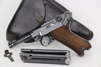 SOLD - 1940 Mauser Luger Rig (3164b - 25939)