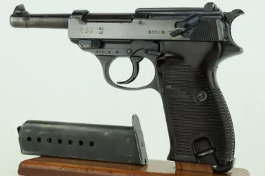 SOLD - 1940 Walther P.38 - AC 40 (8650b - 28900)