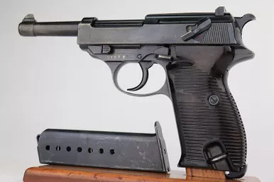 SOLD - 1941 Walther P.38 - AC 41 (9167f - 24331)