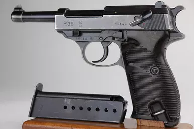 SOLD - 1941 Walther P.38 - Matching Magazine (1014c - 17202)