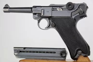 SOLD - 1942 "Black Widow" Mauser Luger - BYF 42 (3939l - 26331)