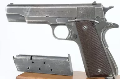 SOLD - 1943 Colt Model 1911A1 (932552 - 30182)
