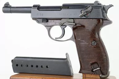 SOLD - 1945 Walther P.38 - AC 45 (3331c - 31432)