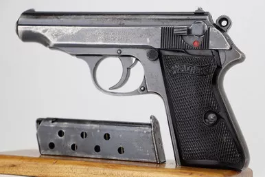 SOLD - Commercial Walther PP (189121p - 25825)