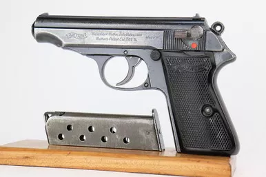 SOLD - Commercial Walther PP (210390p - 25219)