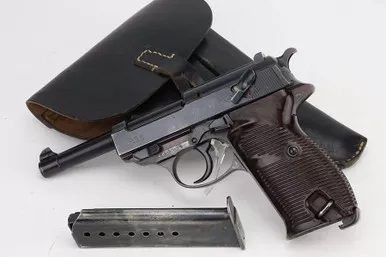 SOLD - Excellent 1944 Walther P.38 Rig - AC 44 (4893e - 29771)