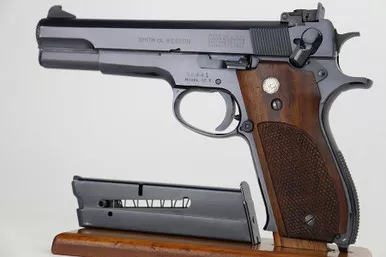 SOLD - Excellent Smith & Wesson Model 52-1