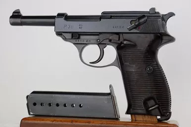 SOLD - Excellent Walther P.38 - ac 42 (4418d - 26135)