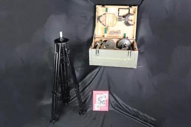 SOLD - Luftwaffe D.F. 10x80 Flak Binoculars Set