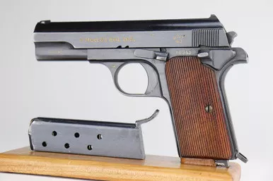 SOLD - Minty Nazi Femaru Model 37 - Matching Magazine (66943 - 13798)