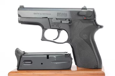 SOLD - Minty Smith & Wesson Model 469 - 9mm Luger