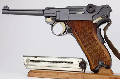 SOLD - Minty Swiss Bern 1906/24 Luger (16495 - 25911)