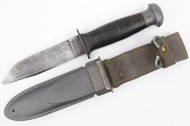 SOLD - Robeson No. 20 USN Mk 1 Knife (032923-9)