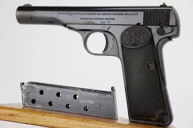 SOLD - Scarce FN Browning M1922 - Dutch Contract (50772 - 26505)