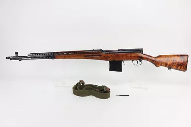 SOLD - Scarce Russian SVT-40 - 1941 Mfg (XN2176 - 18568)