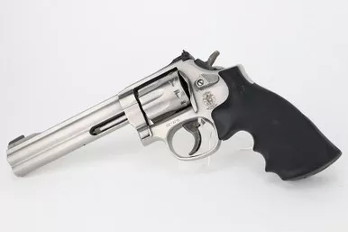 SOLD - Smith & Wesson Model 617-4 Revolver