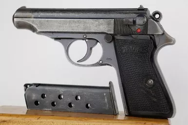 SOLD - Waffen Walther PP (262535p - 26676)