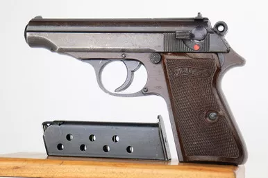SOLD - Waffen Walther PP - Scarce Red Grips (327341p - 25597)