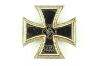 SOLD - WW2 Iron Cross 1st Class Medal