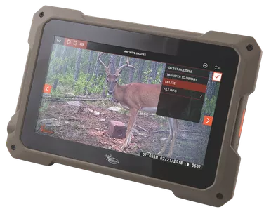 Wildgame Innovations WGIVW0009 Trail Pad SD Card Viewer 7-Inch Touchscreen 32GB