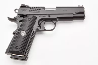 Wilson Combat ACP Commander (9mm, 4.25" Barrel, Black Armor-Tuff Finish) (1785)
